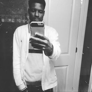 Meet your Posher, Joshua